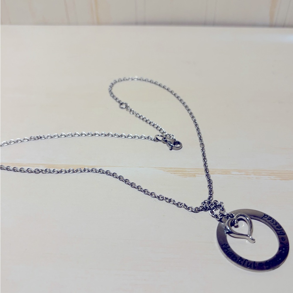 Thankful grateful and blessed silver tone necklace.